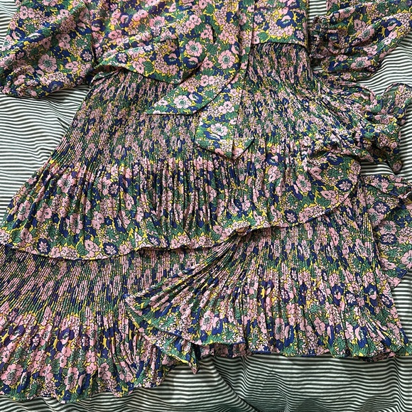 Pretty Floral Pink Dress - Picture 6 of 6